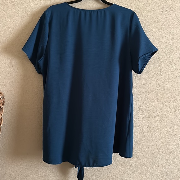 Blouse - Picture 5 of 5